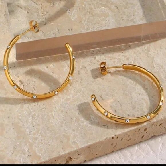 #45 ⭐️ New Classic Gold Plated Zircon Hoop Earrings - Picture 4 of 7